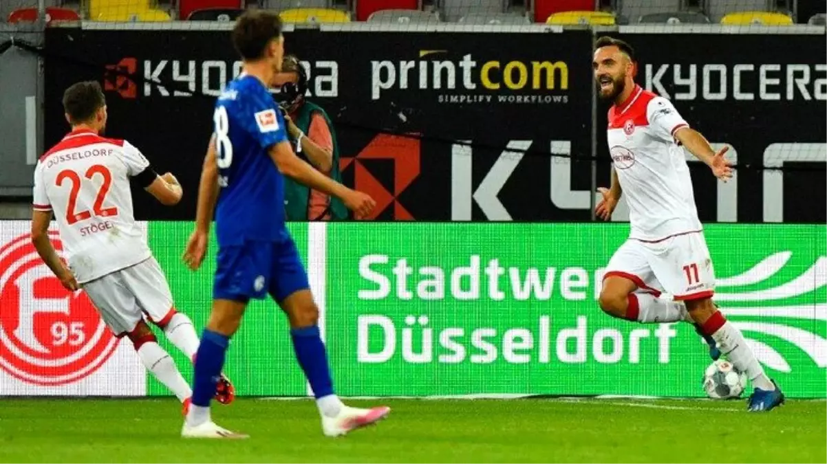 Düsseldorf, Kenan Karaman\'ın golüyle Ozan Kabak\'lı Schalke\'yi 2-1 yendi