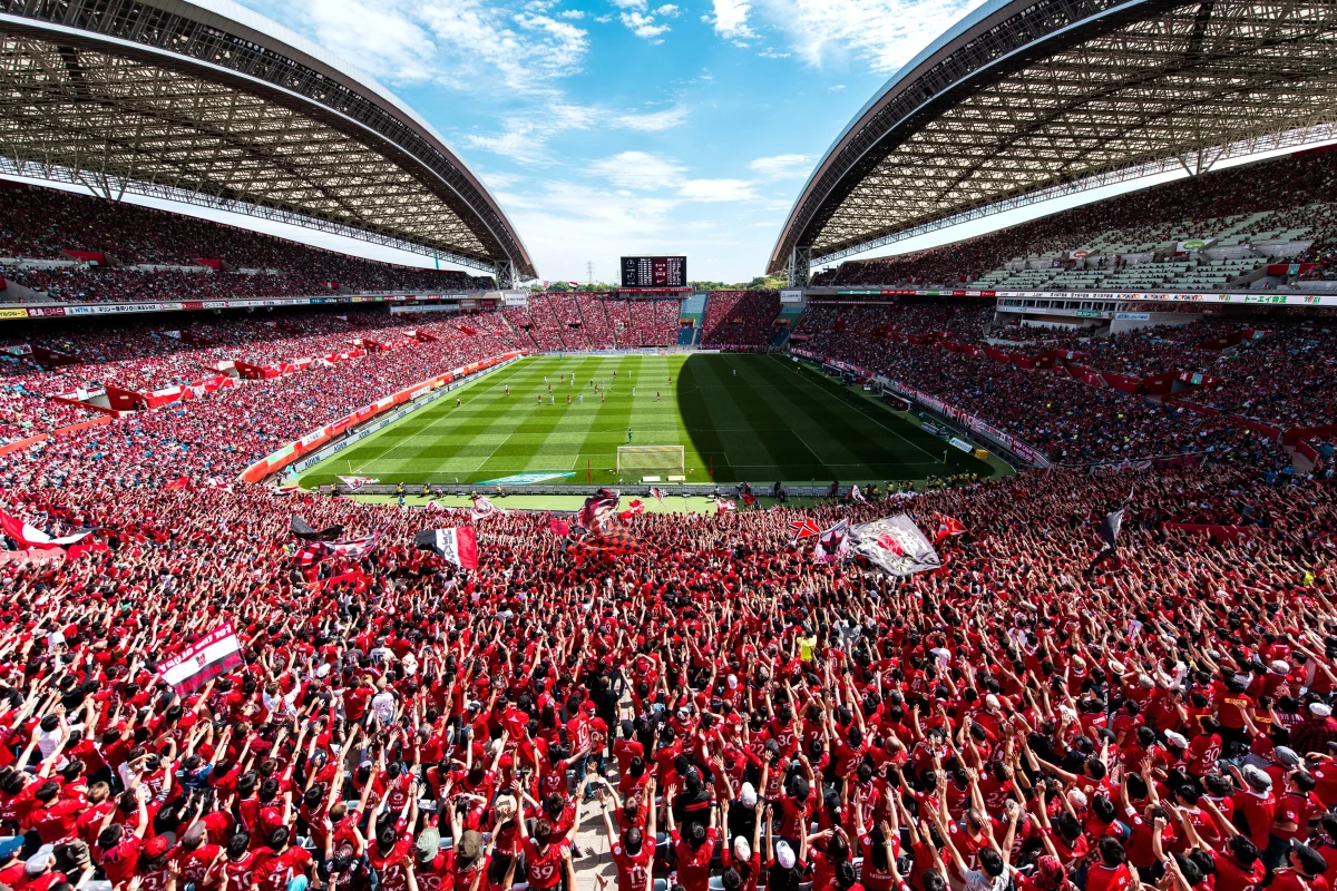 Japonya\'da seyircisiz oynanan futbol maçları için uzaktan tezahürat uygulaması başlıyor
