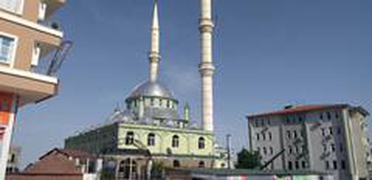 Besni\'de Cuma namazlarının kılınacağı camiler ve yerler belli oldu