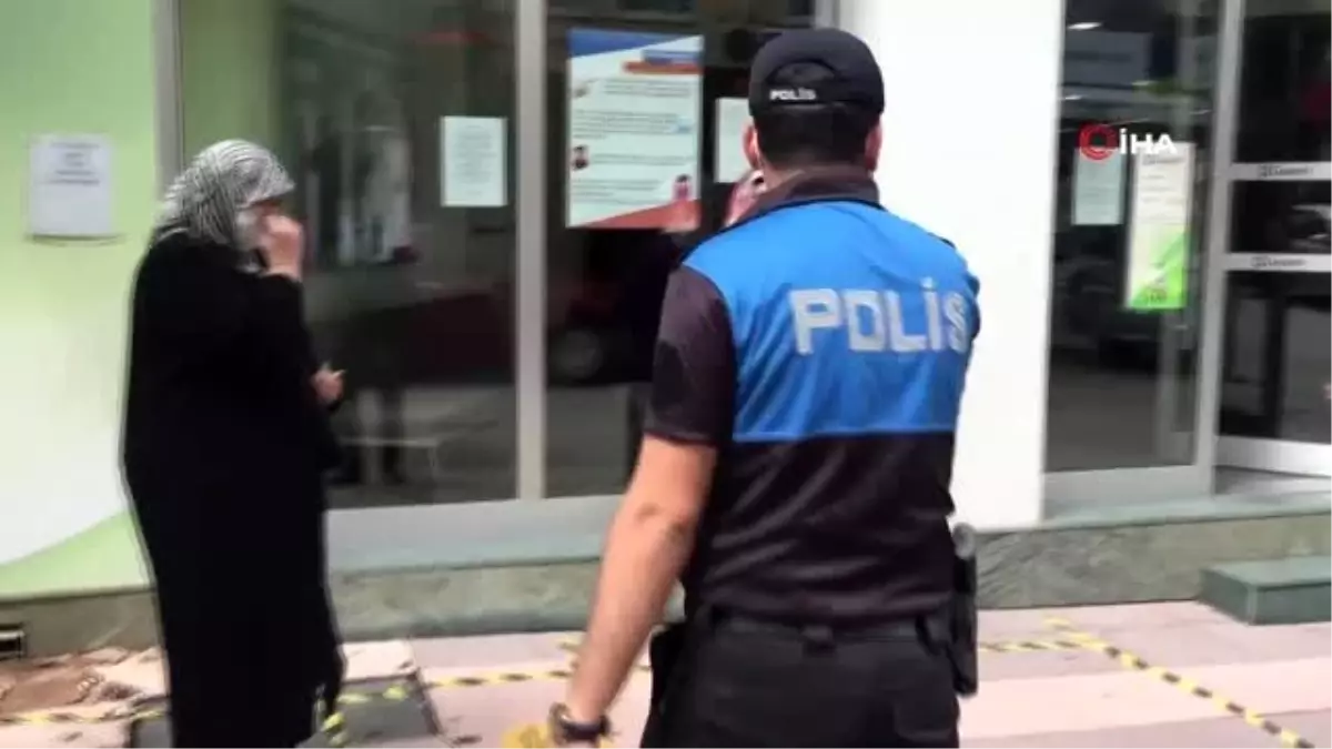 Keşan\'da maskesiz çıkmanın yasak olduğu caddelerde polis denetim yaptı