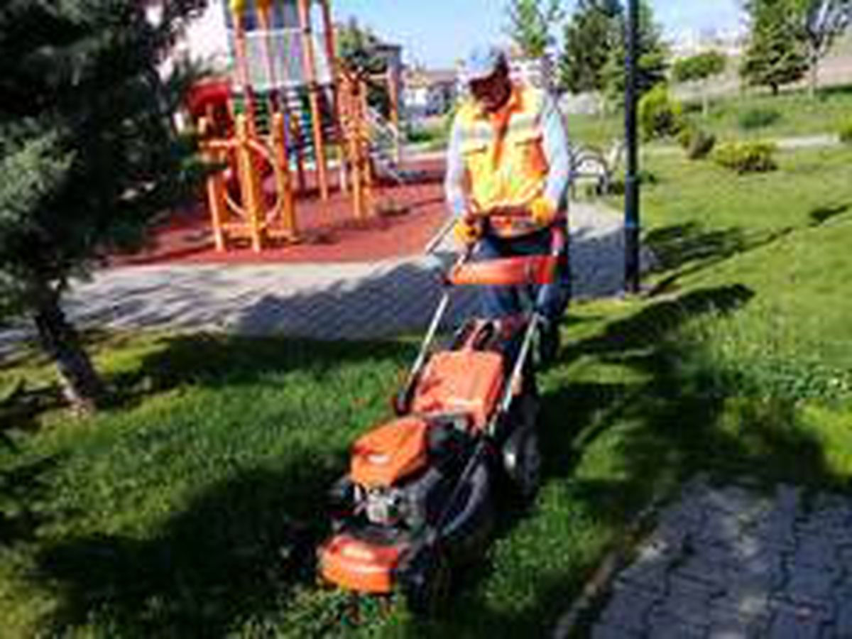 Pursaklar\'da parklar pandemi sonrasına hazırlanıyor