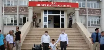 Silopi Kaymakamı Işıktaş'tan, 2 engelliye akülü araç