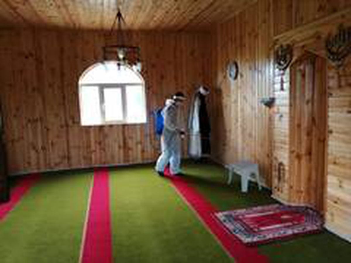 Terme\'de camiler ibadete hazır