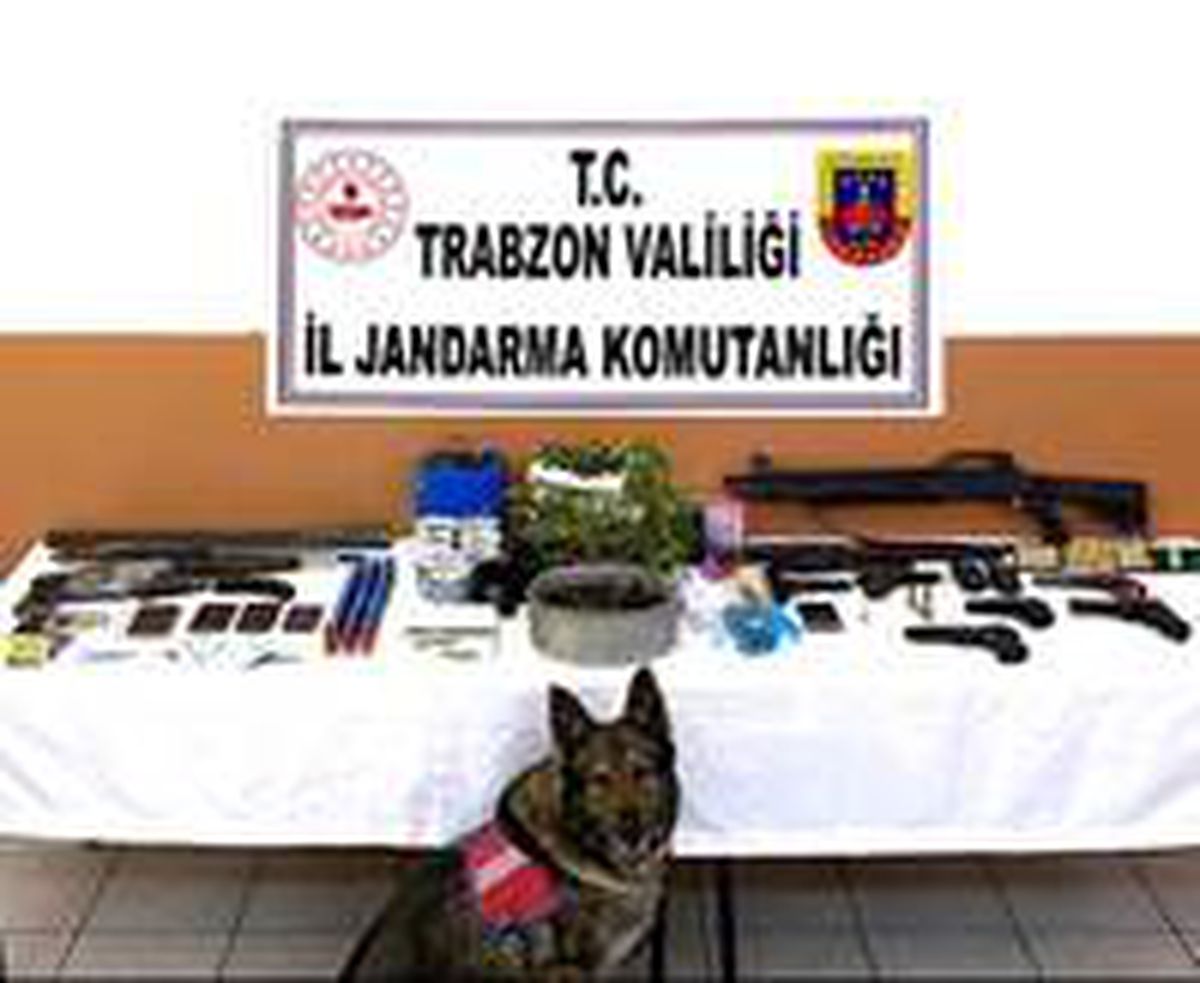 Trabzon\'da uyuşturucu çetesine şok baskın