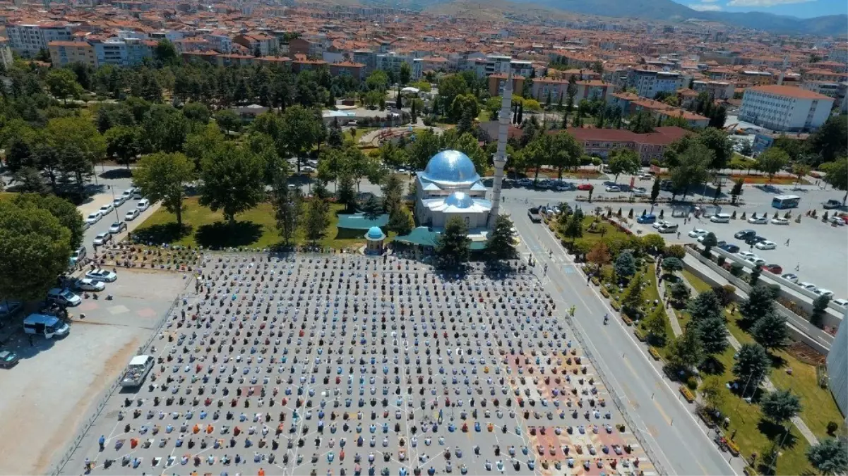 Malatya\'da haftalar sonra ilk cuma namazı heyecanı