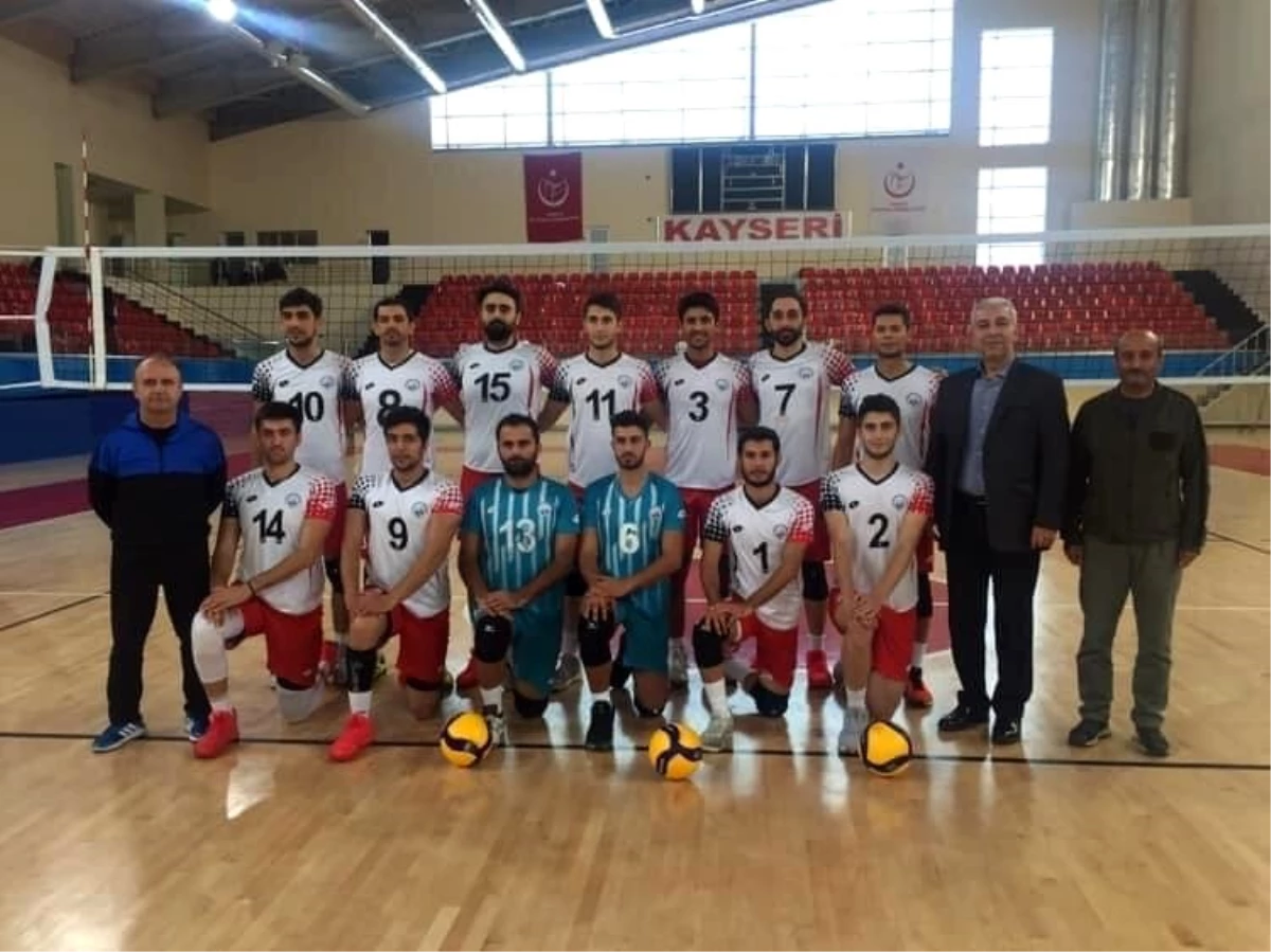 Melikgazi Belediyespor Voleybol takımı 1. Lig\'e davet edildi