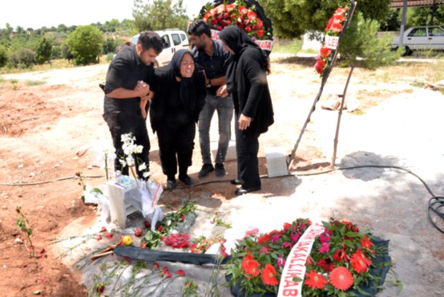 Boksör Kemaloğlu yalnızca katil değilmiş! Öldürdükten sonra Zeynep'i soymuş