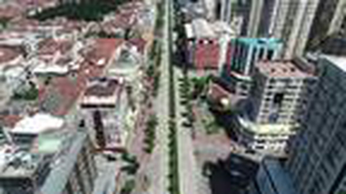 Bursa\'da cadde ve meydanlar boş kaldı