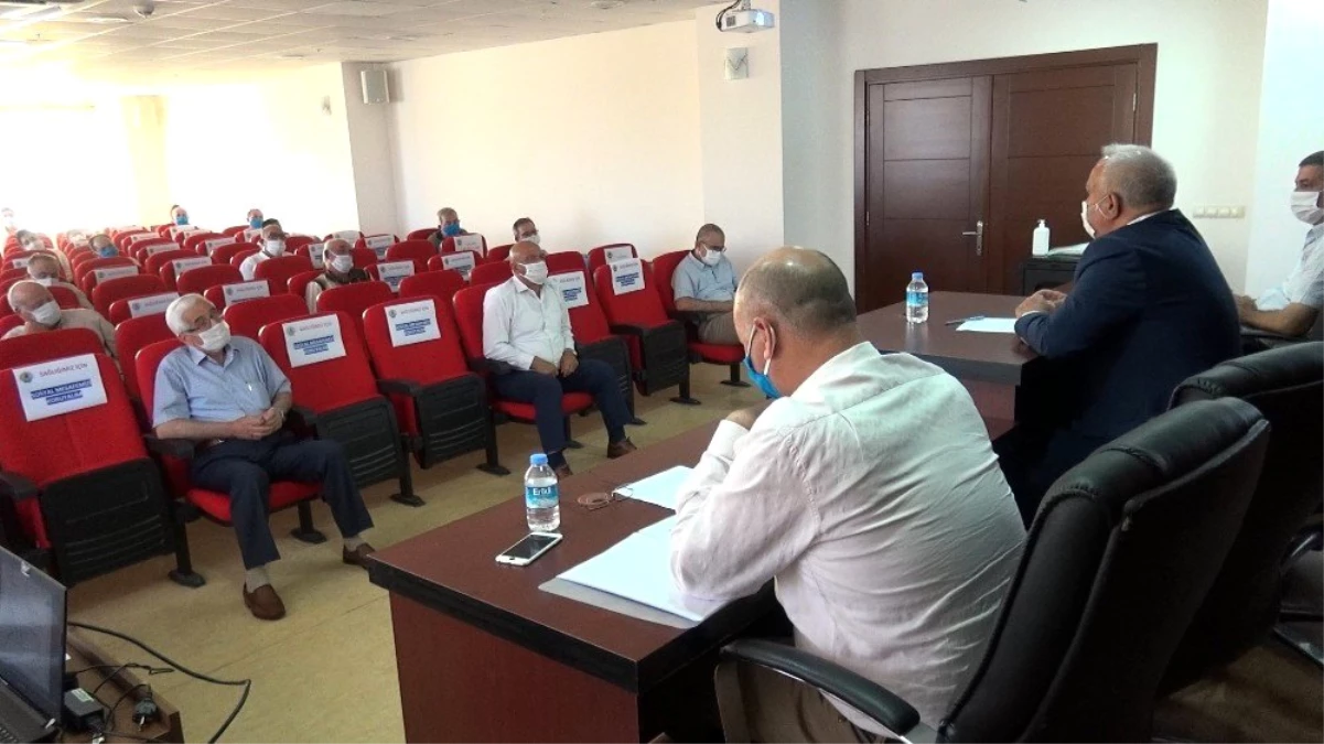 Erdemli Belediye Meclisi\'nden sağlık çalışanlarına vefa