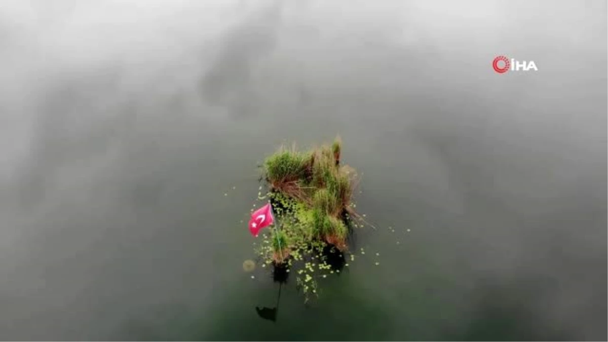 Gaga Gölü, doğal güzelliğiyle kendisine hayran bırakıyor