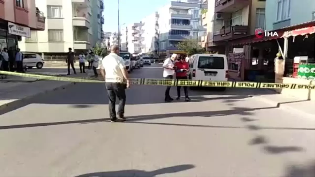 Hasımların silahlı kavgasında, tesadüfen orada bulunan kadın araç içinde vuruldu: 1 ölü, 1 yaralı