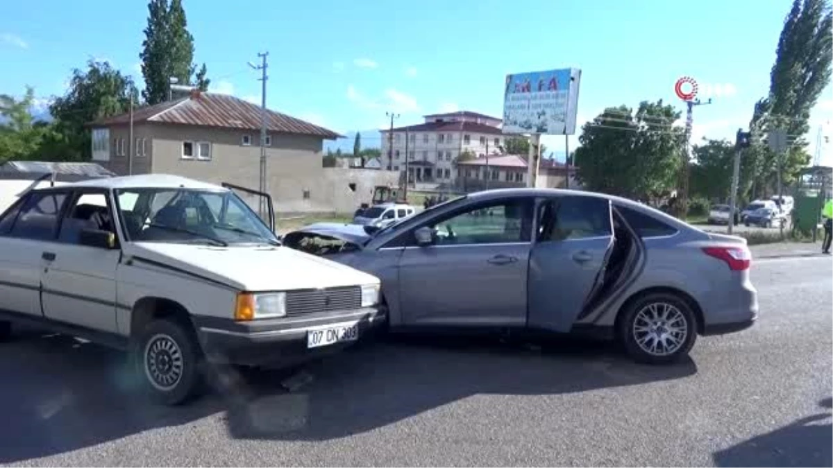 Kahramanmaraş\'ta trafik kazası: 8 yaralı