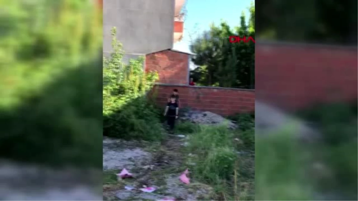 BURSA Polisi gören çocuklar, yeşilliklere saklandı
