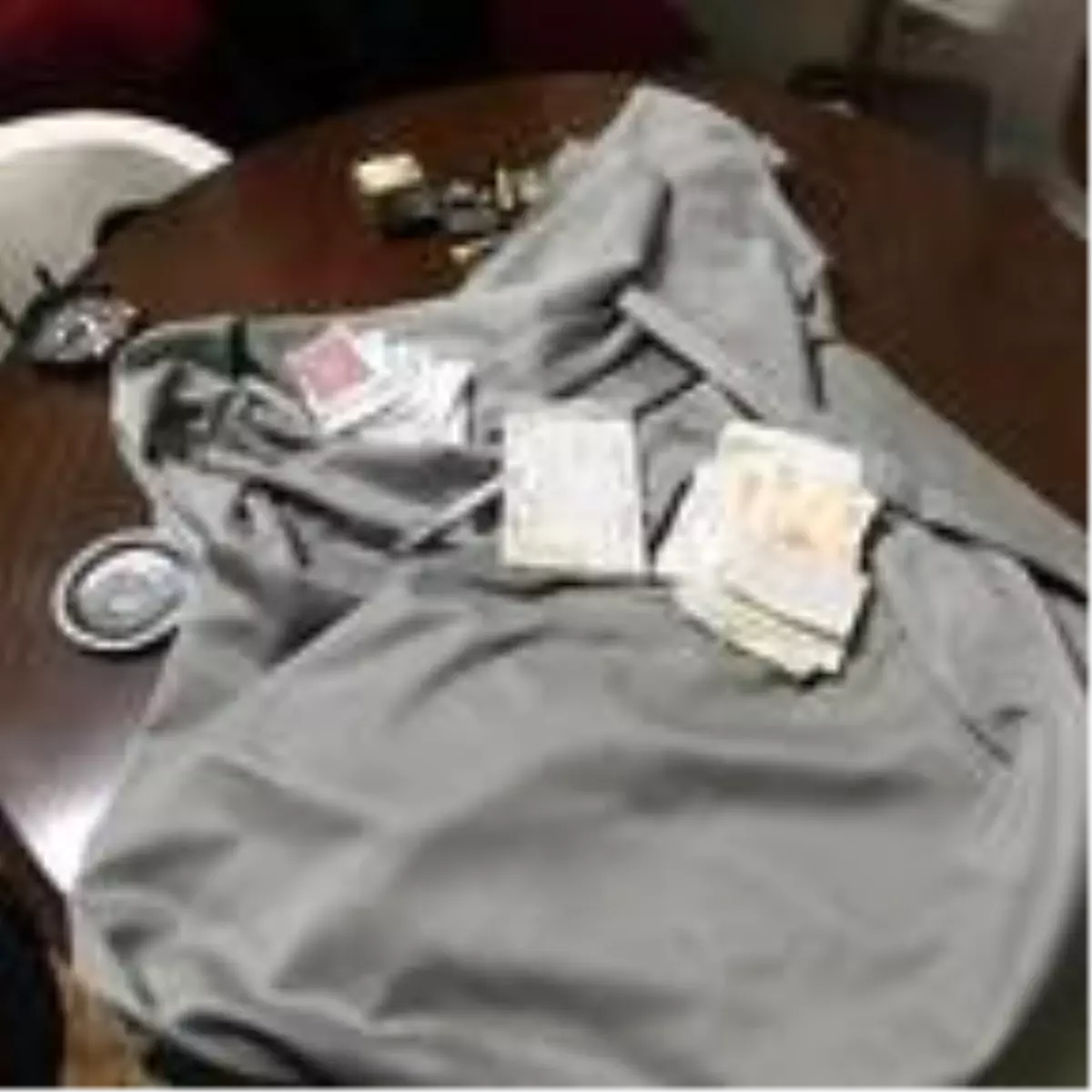 Son Dakika: Çınarcık\'ta kumar oynatılan eve baskın: 10 kişiye para cezası