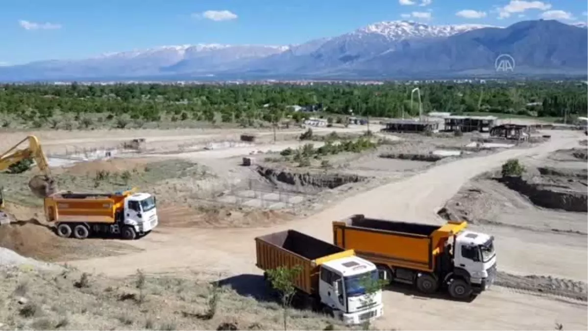 İnşaat kazısı sırasında insan kemiği bulundu