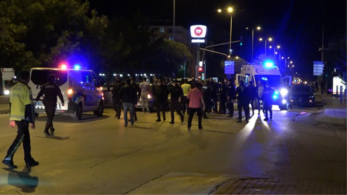 5 kişinin yaralandığı kavgadan kaçan saldırganlar, olay yerinden kaçarken 2 polisi yaraladı