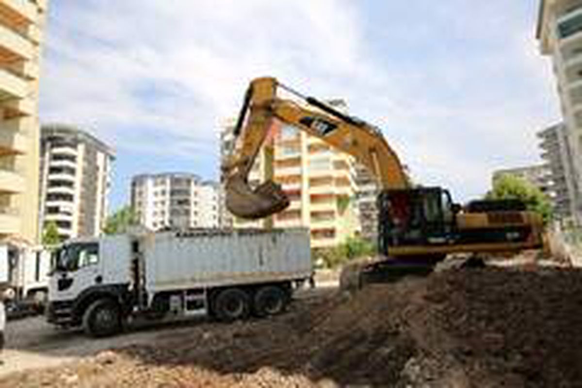 Karaköprü\'de yol ağı genişliyor