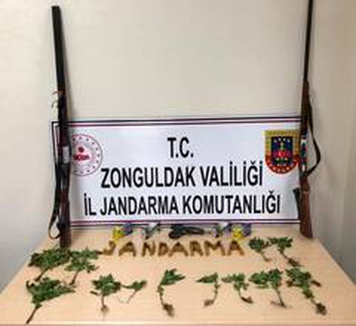 Kdz. Ereğli\'de jandarmadan uyuşturucu operasyonu