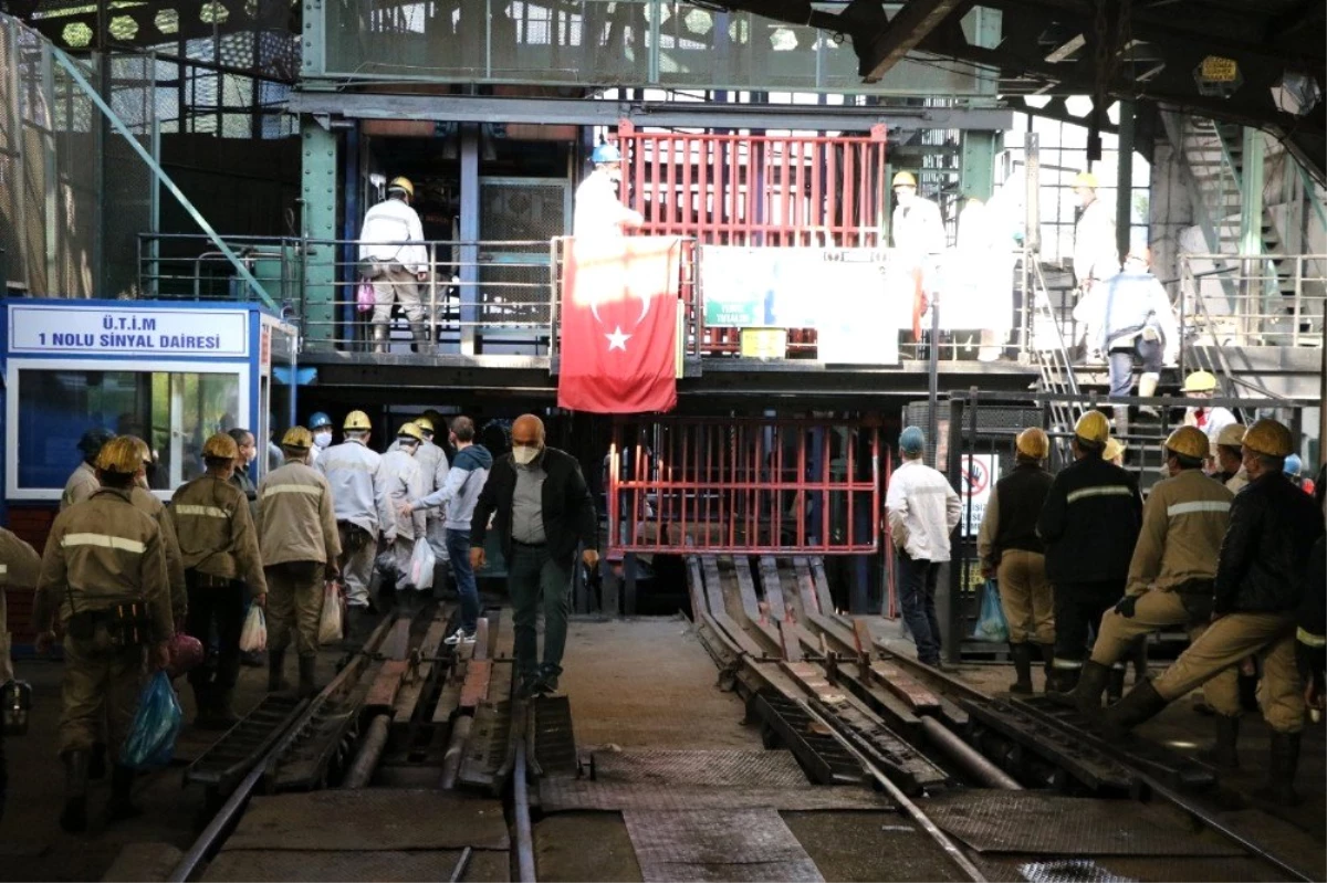 Zonguldak\'ta maden işçileri üretime başladı