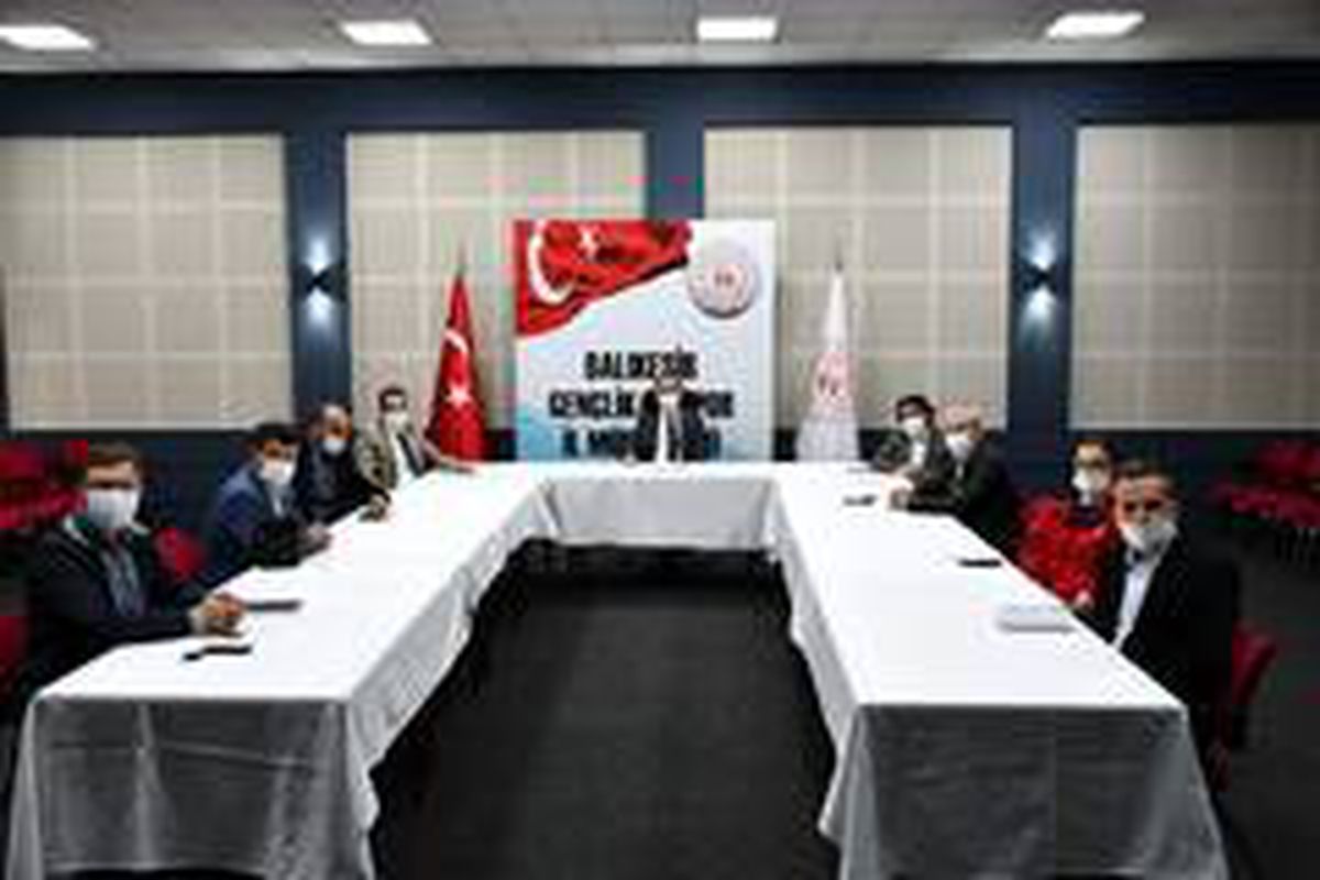 Gençlik merkezleri açıldı