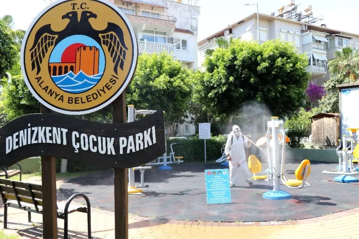 Alanya\'da parklar çocuklar ve gençler için hazırlanıyor