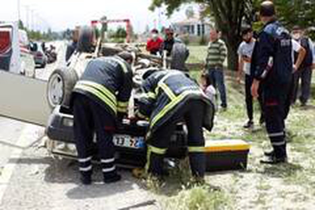 Erzincan\'da trafik kazası: 5 yaralı