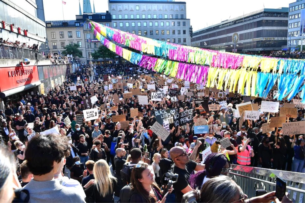 Irkçılık karşıtı protestolar İsveç\'e sıçradı