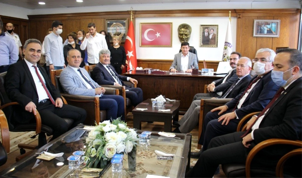İYİ Parti Genel Başkan Yardımcısı Ergun\'dan Başkan Özcan\'a ziyaret