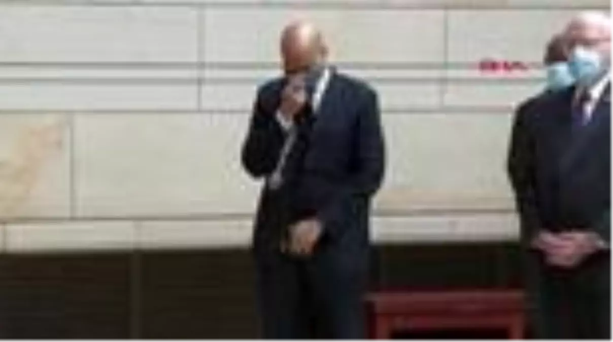 ABD\'de Demokrat senatörlerden George Floyd için 8 dakikalık saygı duruşu