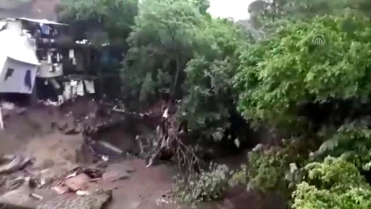 El Salvador\'daki kasırga yerleşim bölgelerinde ağır hasara sebep oldu