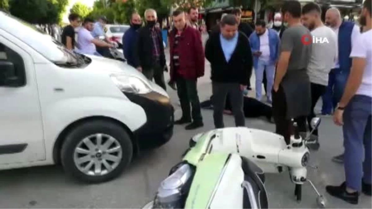 Hafif ticari araç ile motosiklet çarpıştı: 1 yaralı