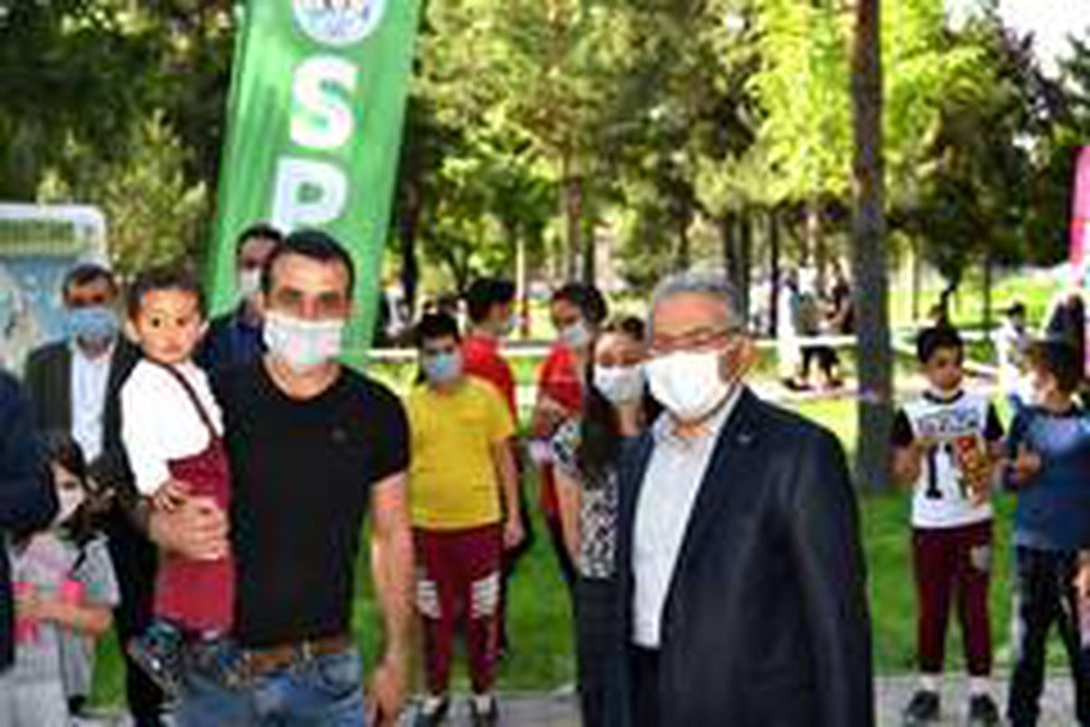 Memduh Başkanla neşeli bir gün