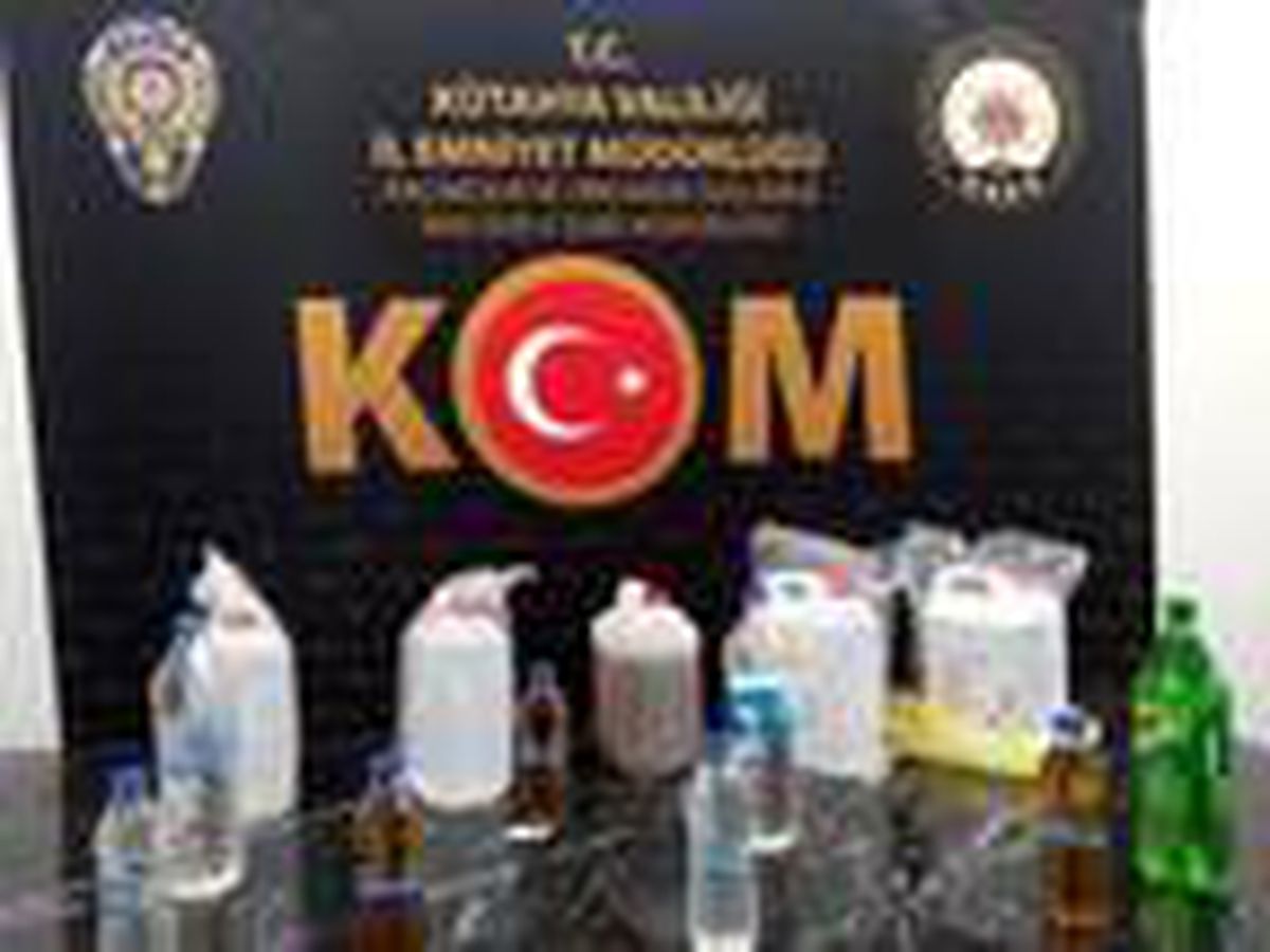 Kütahya\'da 10 litre sahte içki ele geçirildi