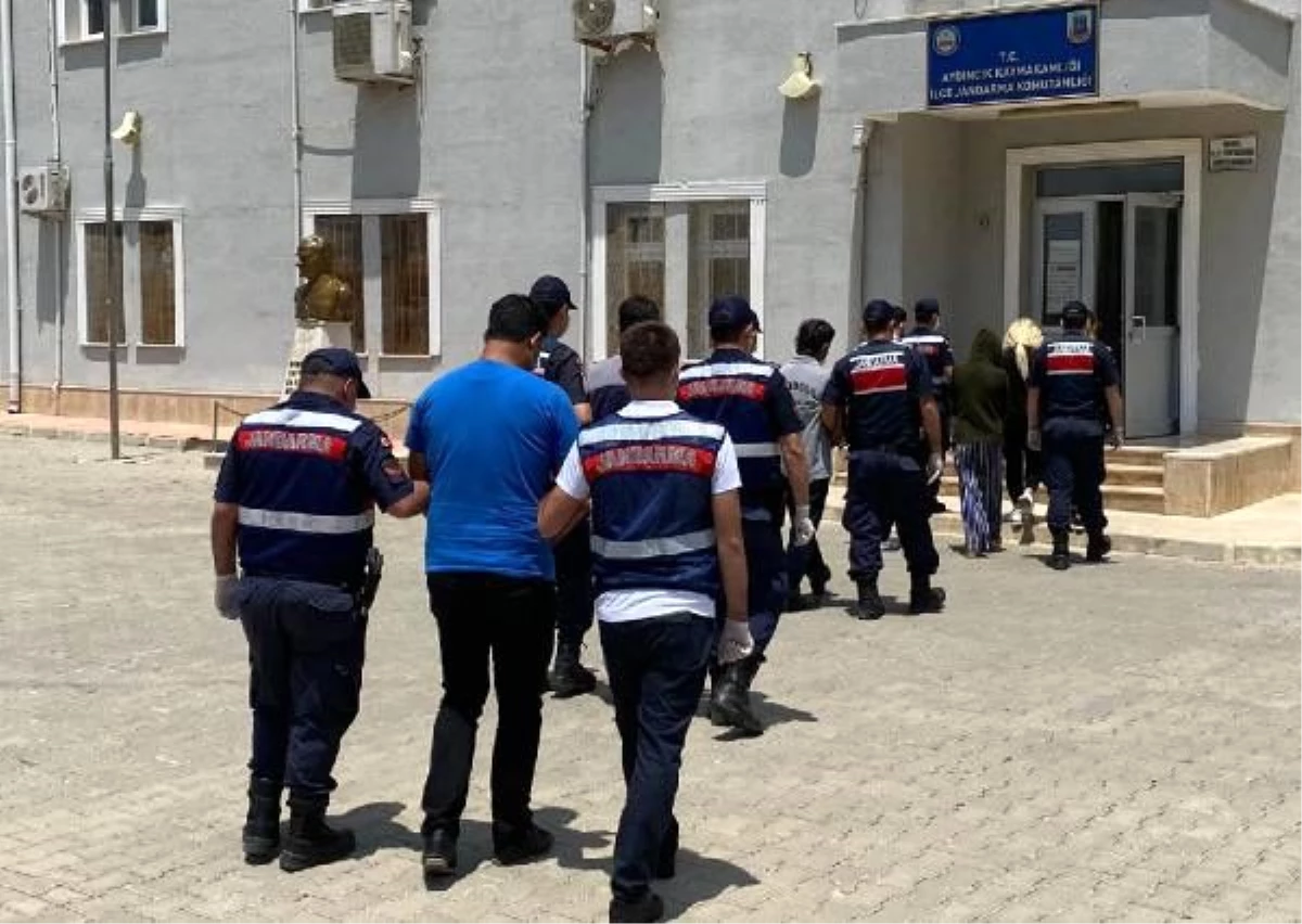 Mersin\'de fuhuş operasyonu: 6 mağdur kurtarıldı, 9 şüpheli gözaltına alındı