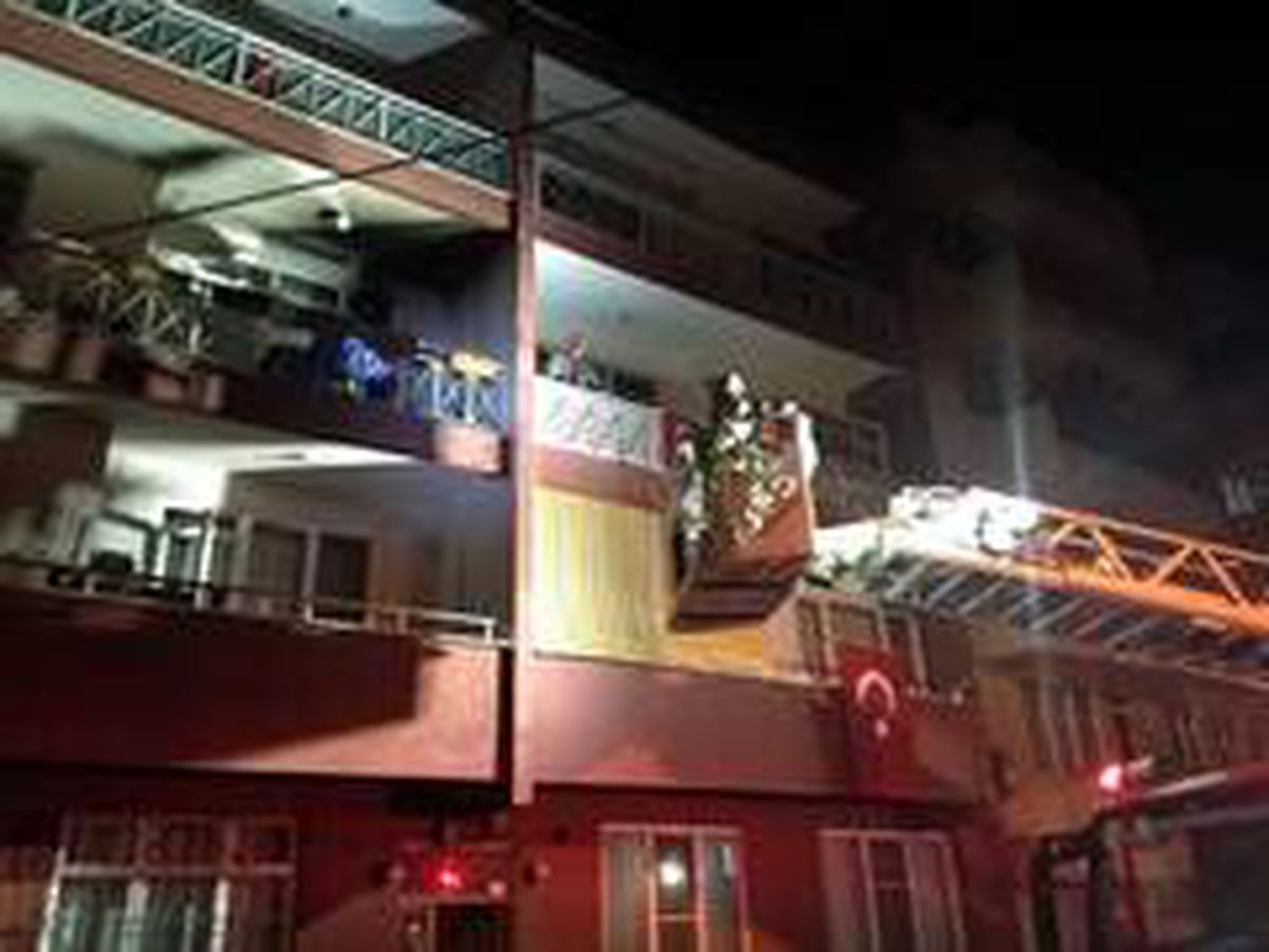 Apartmanda yangın paniği