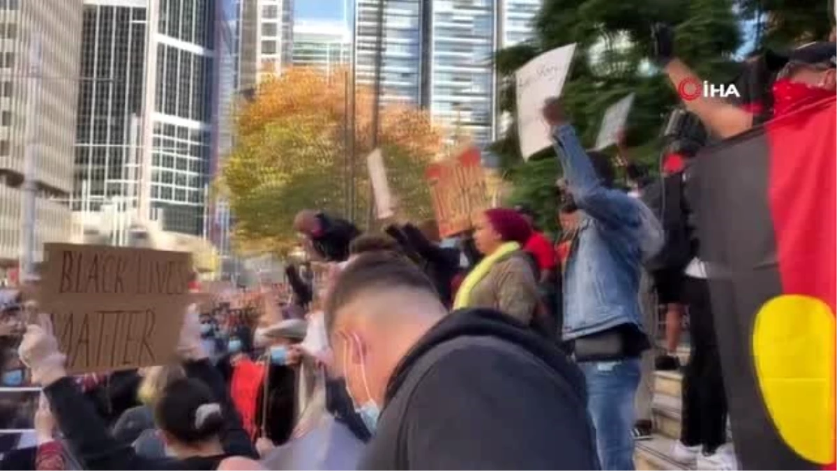 Avustralya\'da ırkçılık karşıtı dev protesto