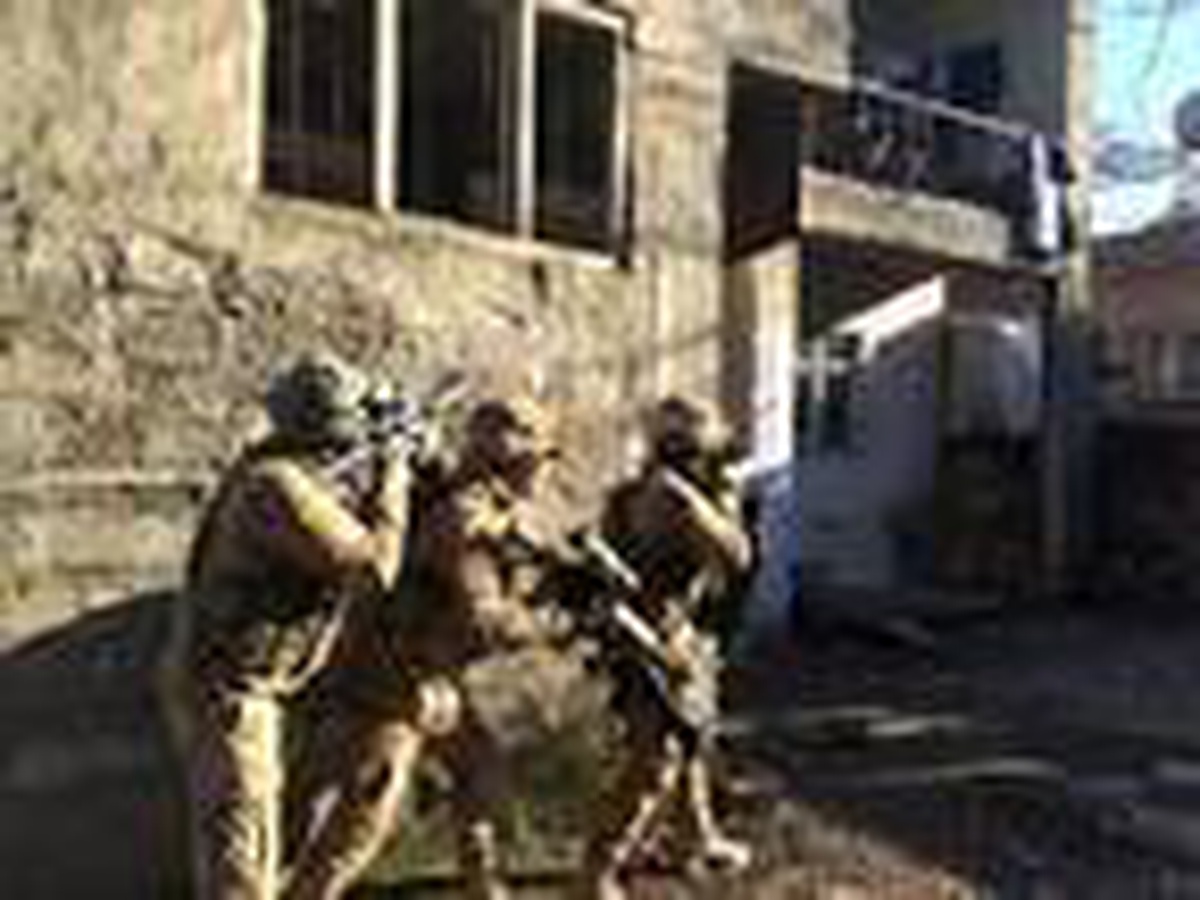 Etkisiz hale getirilen 2 teröriste yardım ve yataklığa 7 gözaltı
