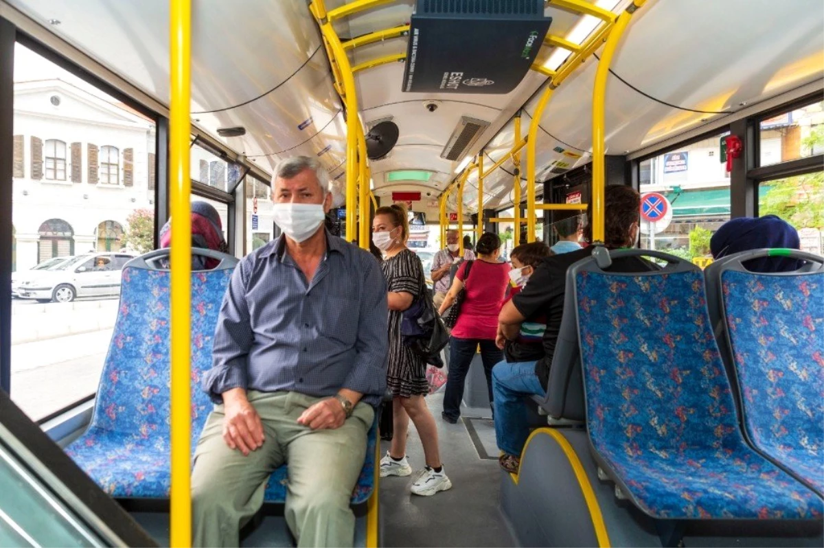 İzmir\'de otobüslere ameliyathane hijyeni