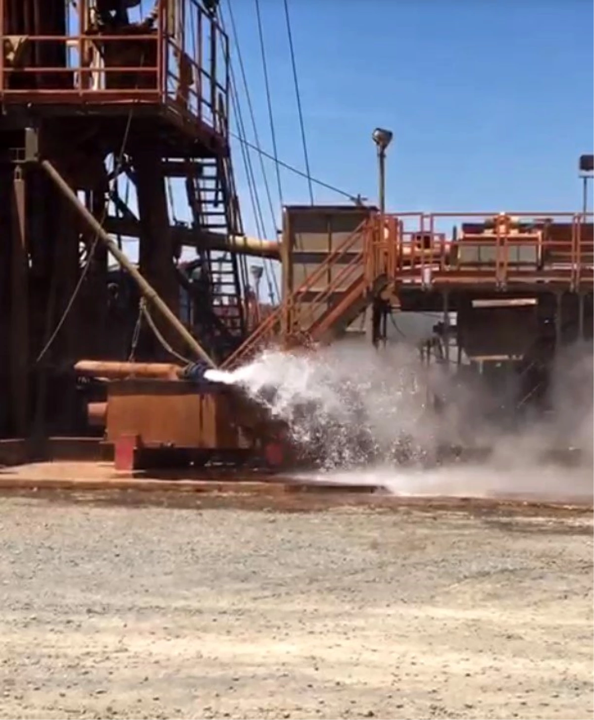 Son dakika! Jeotermal tesiste fışkıran kaynar sudan iki işçi yaralandı