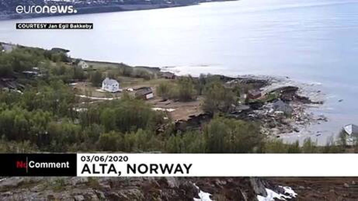 Norveç\'te 8 evi denize sürükleyen heyelan kamerada