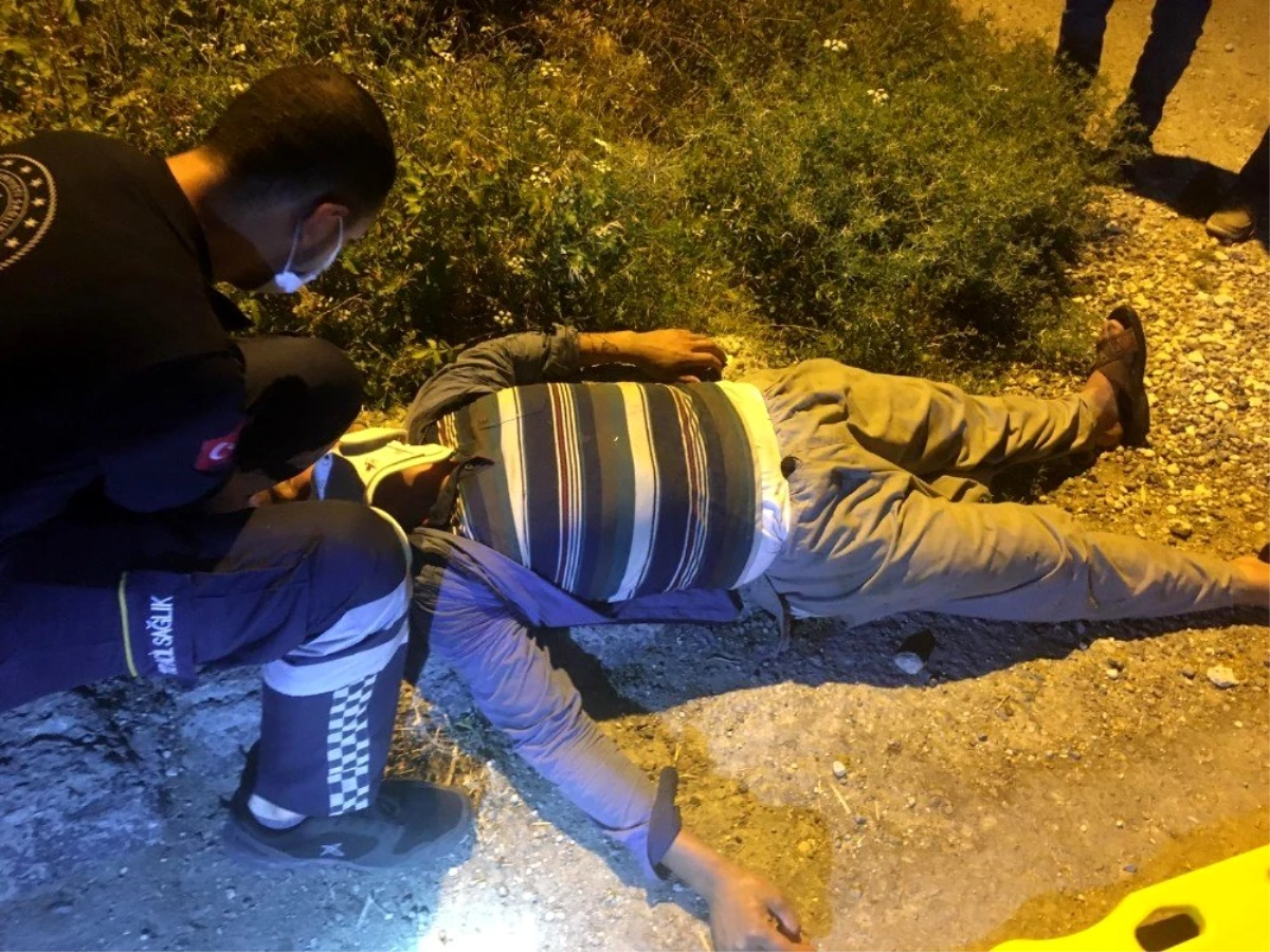 Tarsus\'ta traktörün altında kalan şahıs yaralandı