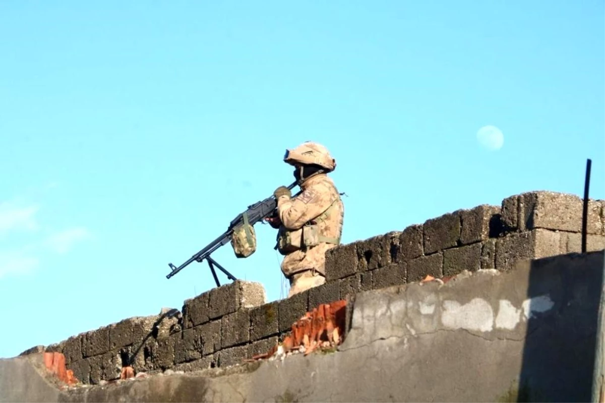 Terör örgütü PKK işbirlikçileri tutuklandı