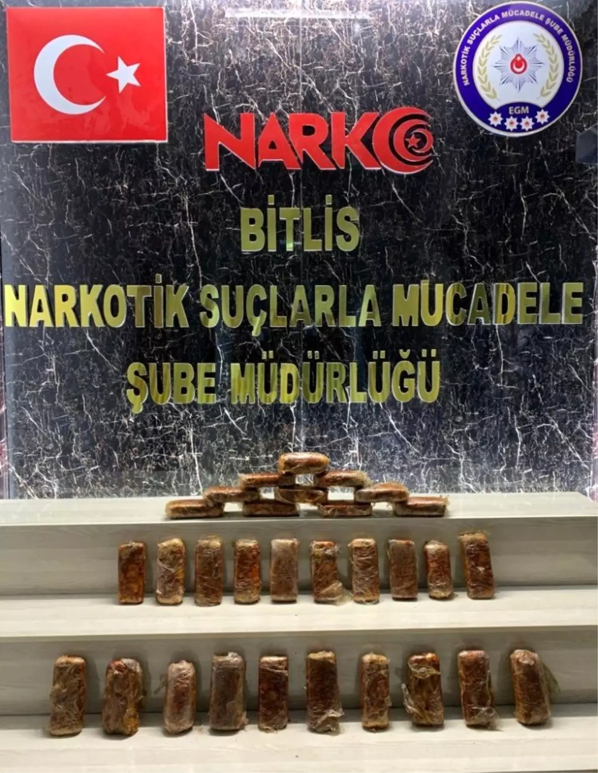 Bitlis\'te 18 kilo 900 gram eroin ele geçirildi