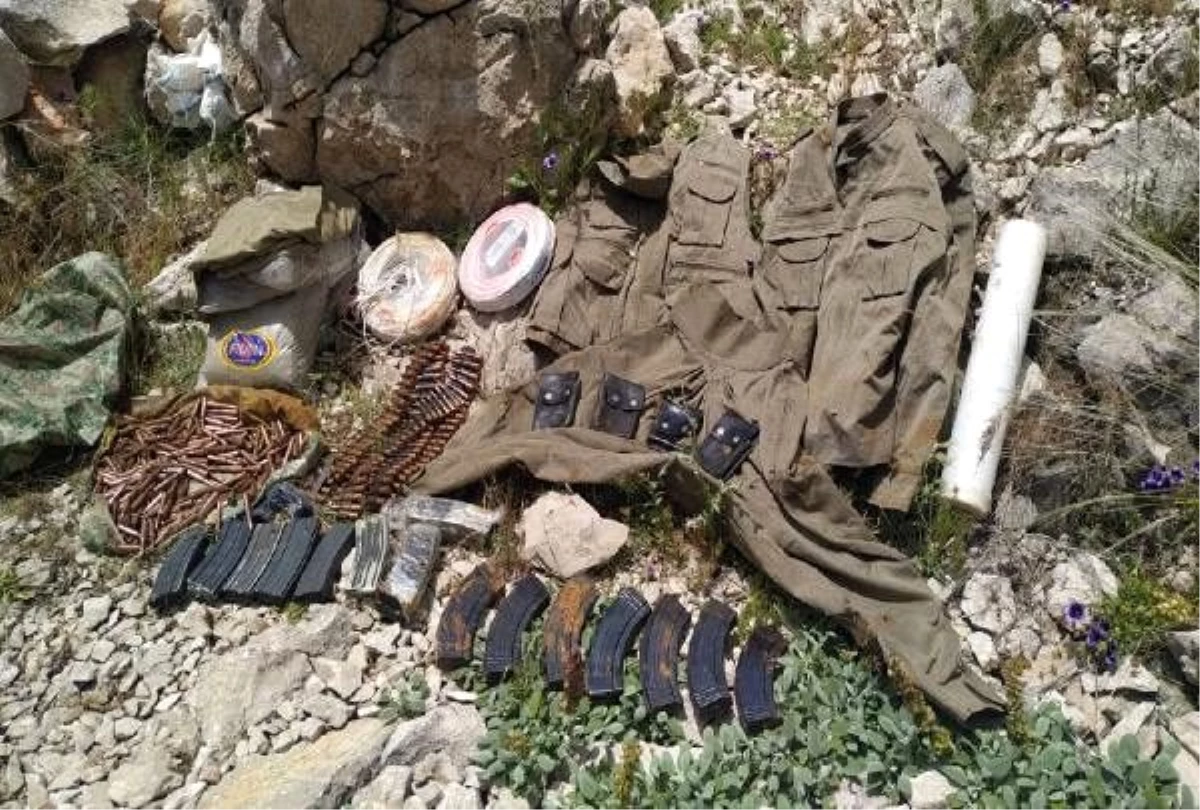 Diyarbakır\'da PKK\'nın lav silahı ve uyuşturucu ele geçirildi