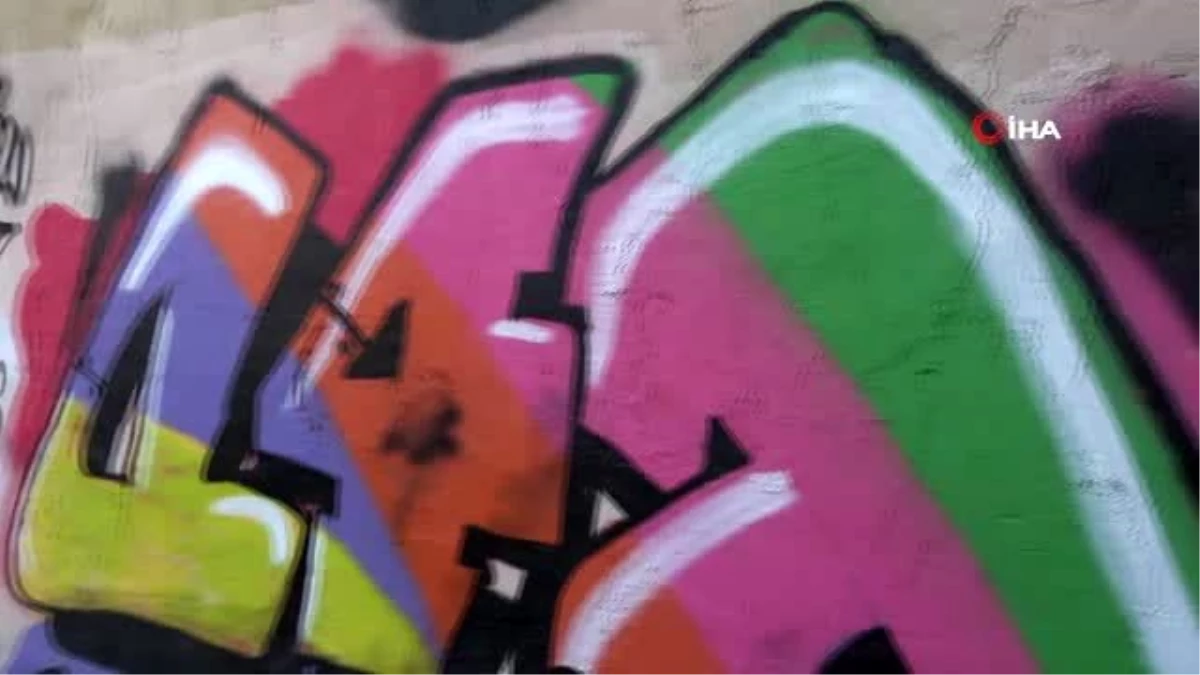 İnegöl\'de graffiti temizliği