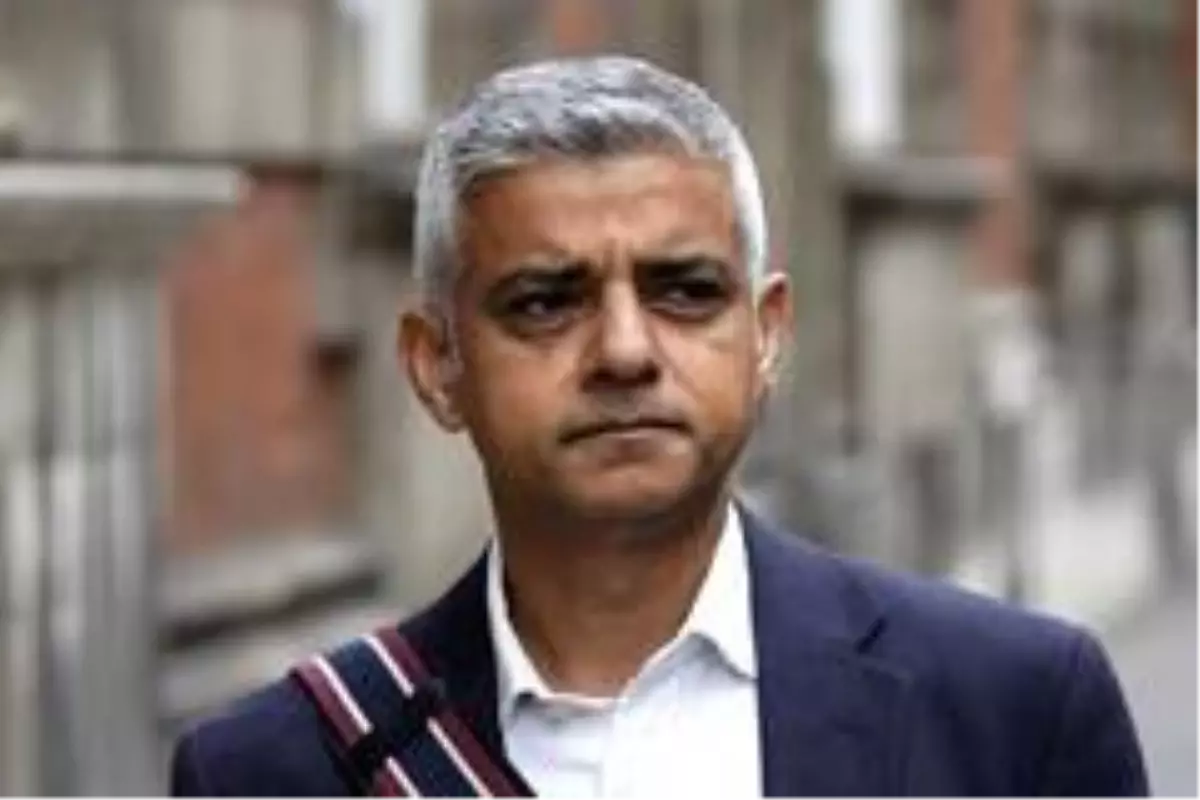 Son dakika haberi: Londra Belediye Başkanı Khan talimat verdi: "Köle tacirlerinin heykelleri kaldırılmalı"