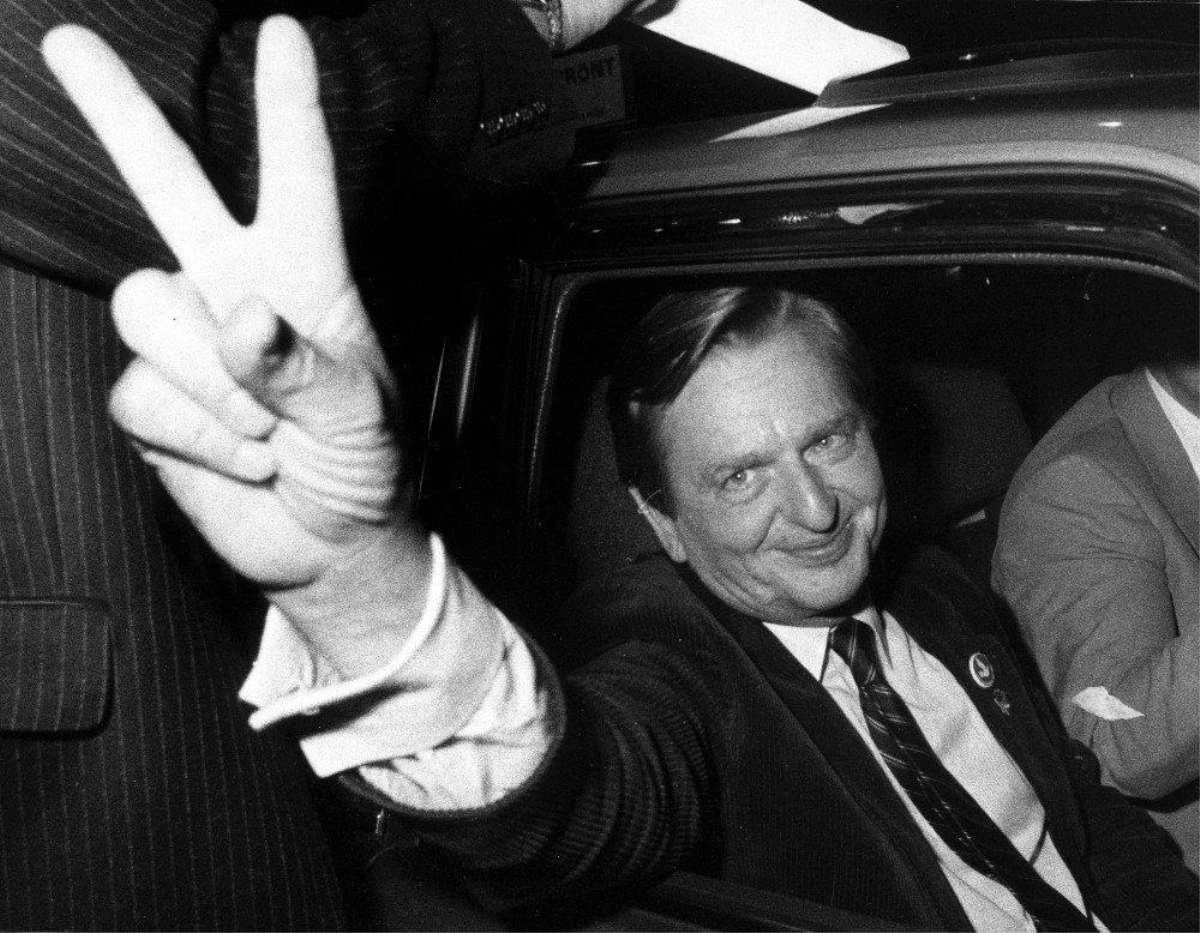 34 yıl önce öldürülen eski İsveç Başbakanı Palme\'nin cinayet dosyası kapatıldı