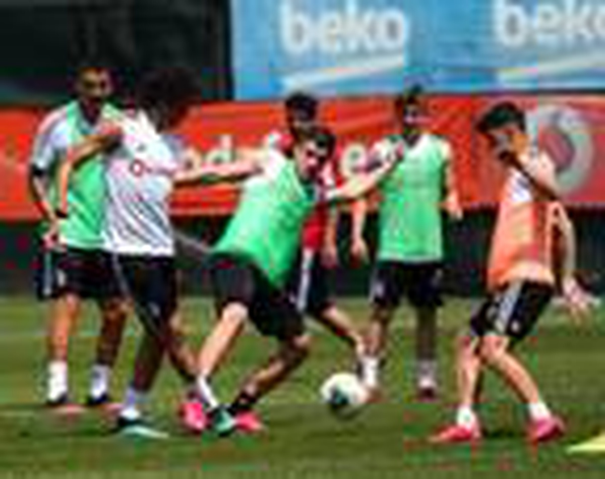 Beşiktaş\'ta Antalyaspor hazırlıkları devam etti
