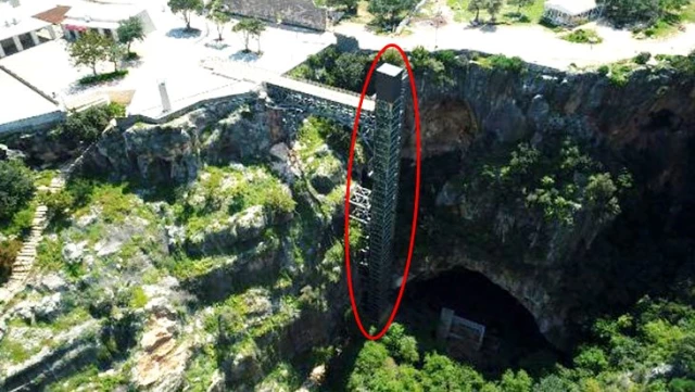 Cennet-Cehennem mağaralarına inen 10 milyon liralık asansör tartışma konusu oldu