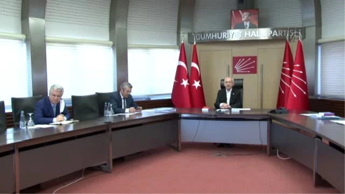 Kılıçdaroğlu, video konferans yöntemiyle Parti Meclisi toplantısı yaptı